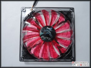 aerocool_shark_140_03