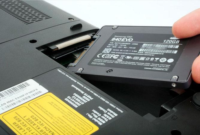 Instalar un SSD en el PC: guía paso a paso