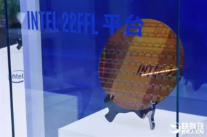 Intel inicia la fabricación con su proceso a 10 nm Tri-Gate