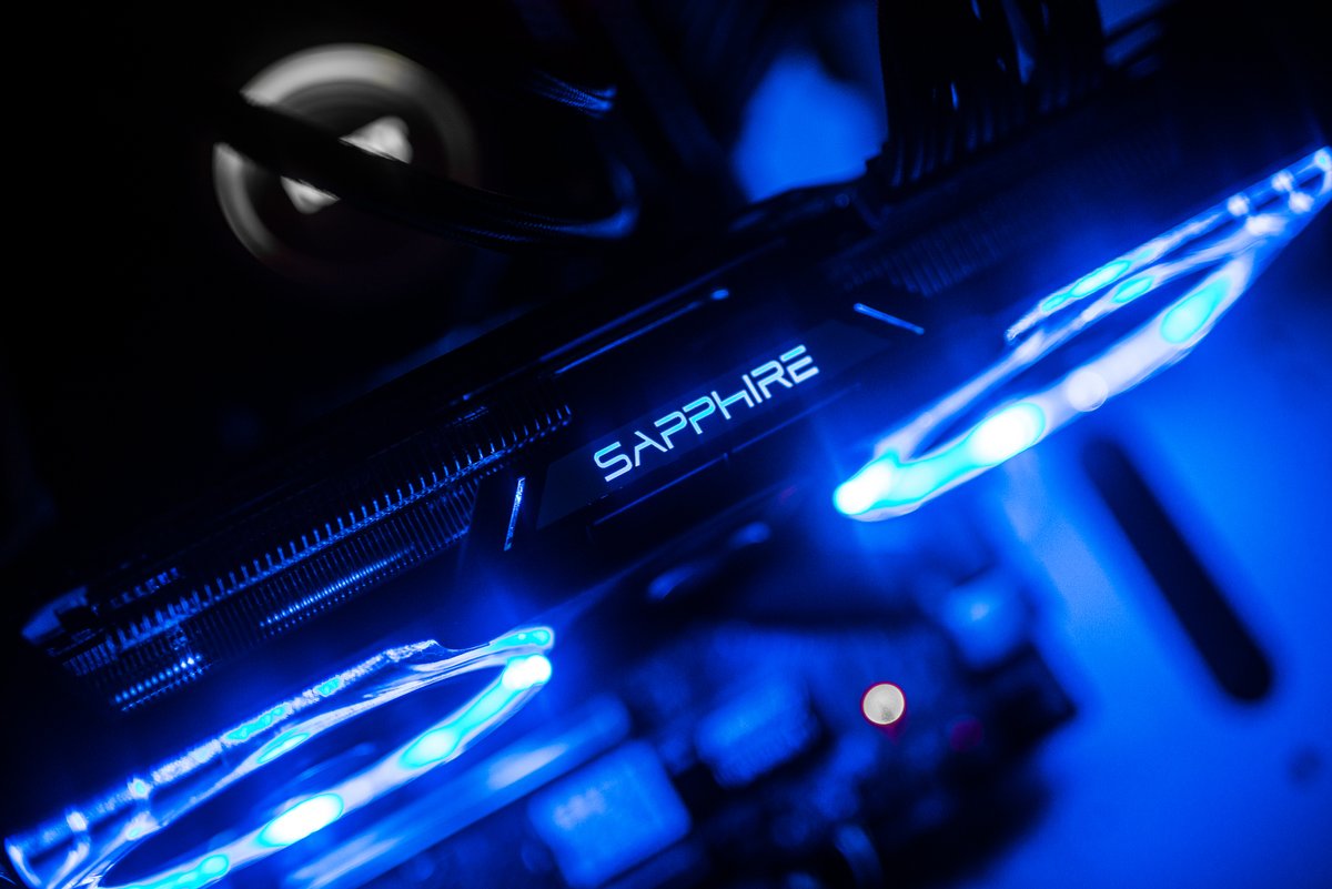 Sapphire RX Vega 64 Nitro+