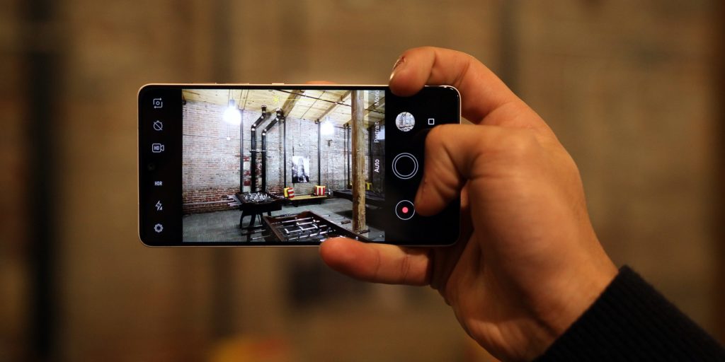 El Essential Phone recibe otra actualización de cámara con múltiples mejoras