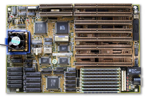 Los diferentes formatos de placa base y sus características