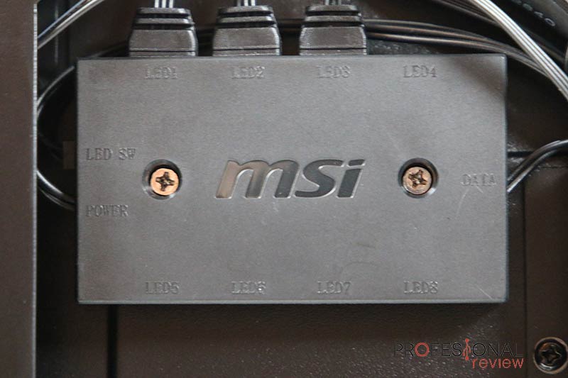 MSI MPG Gungnir 100 controlador LED