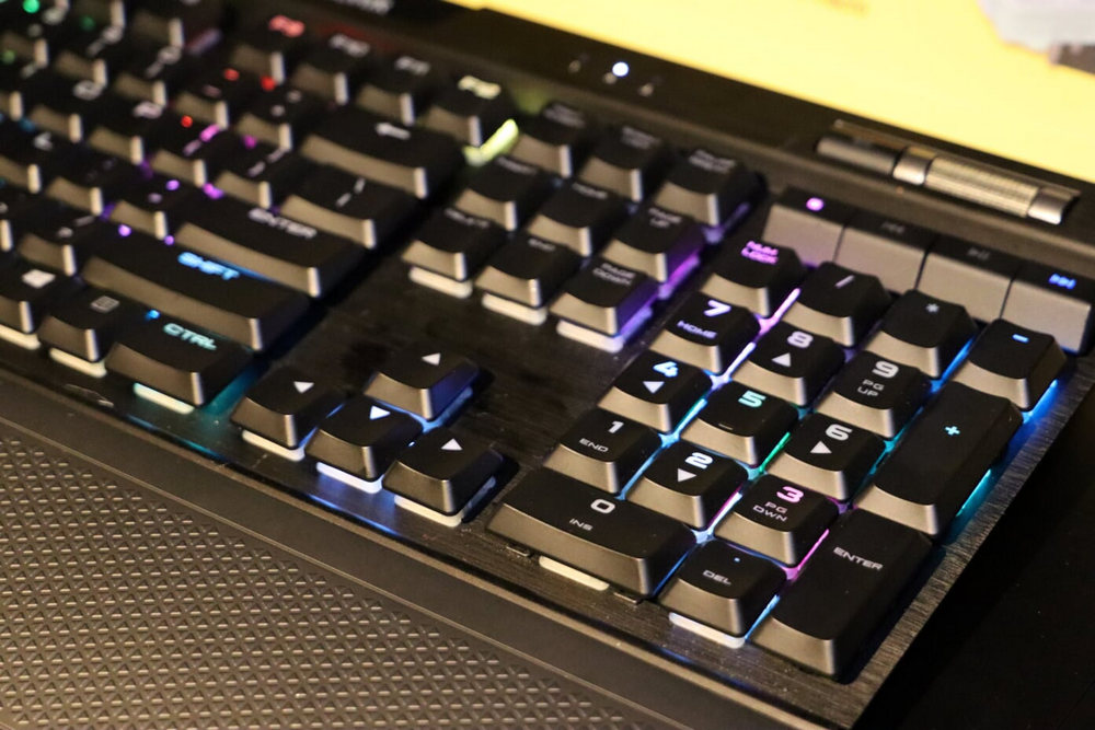 teclado corsair K70 RGB MK.2 Low Profile