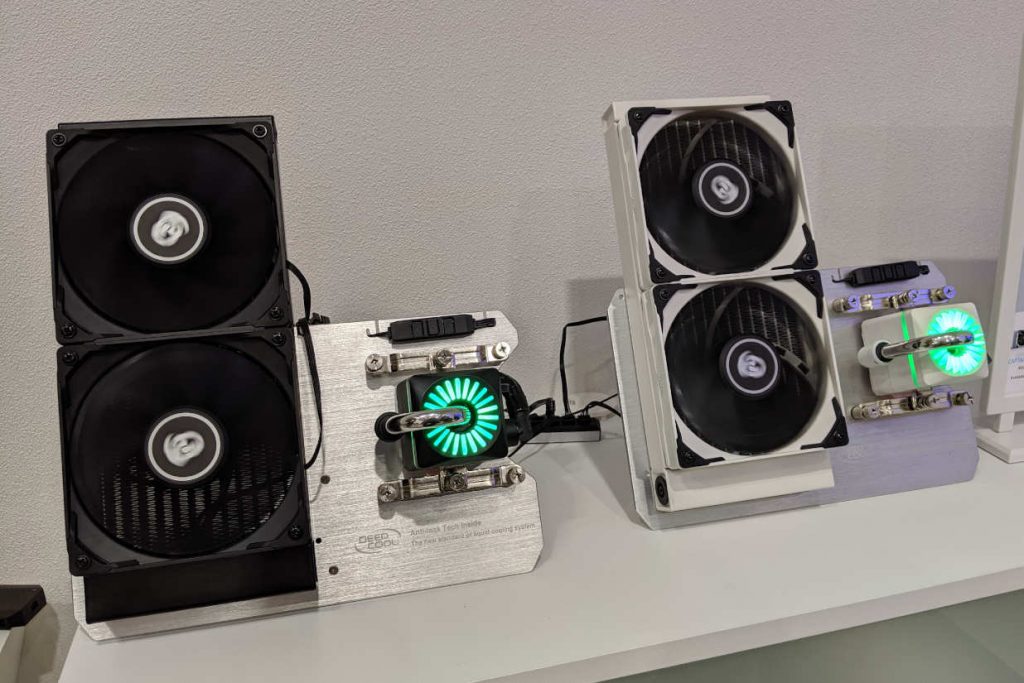 DeepCool GamerStorm CAPTAIN 240X Classic y White DeepCool GamerStorm CAPTAIN 240X