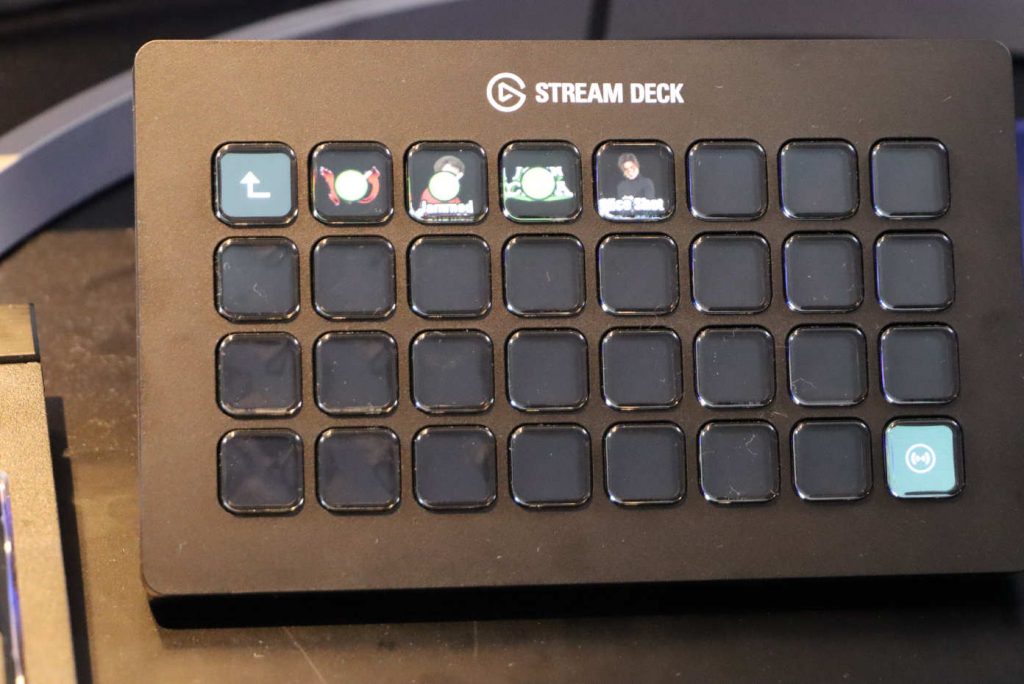 elgato Stream Deck XL elgato Stream Deck XL