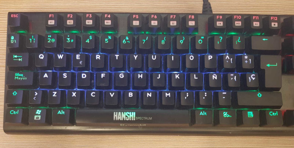 teclado mecánico Newskill Hanshi Spectrum