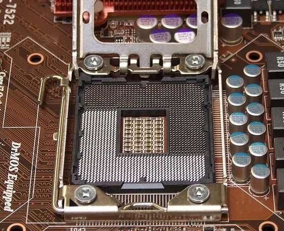 LGA 1366