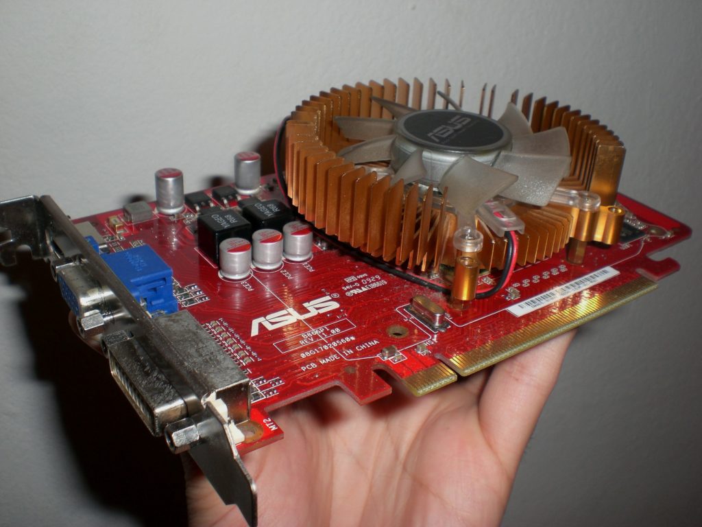 HD 4670