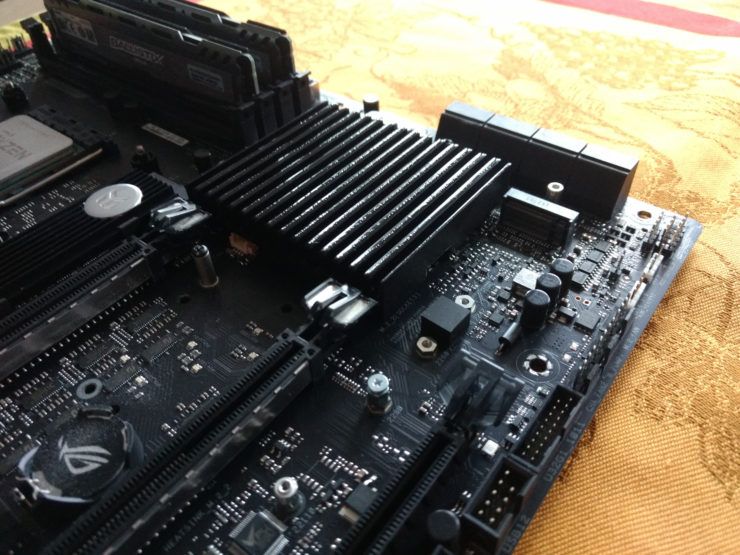 ROG Strix X570-E ROG Strix X570-E