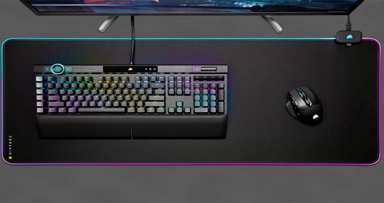 corsair mm700 XXL