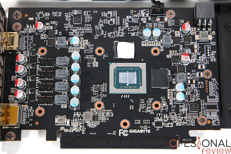 Gigabyte Radeon RX 6500 XT PCB