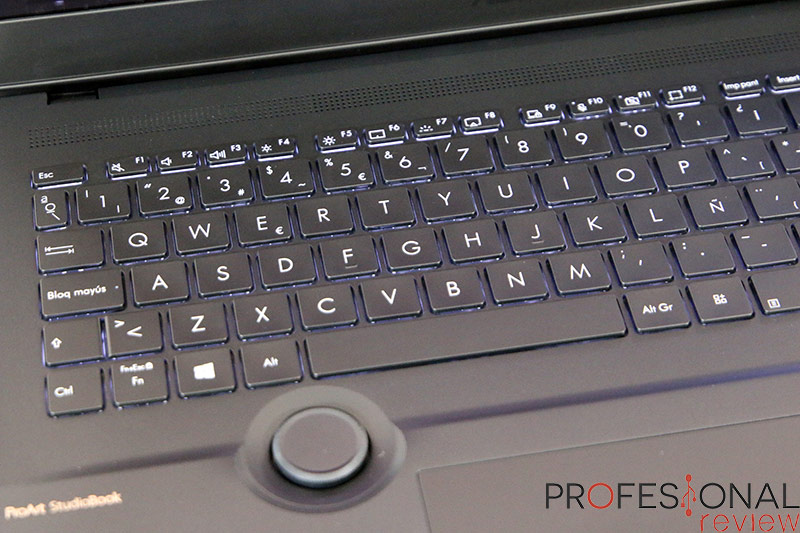 Asus ProArt Studiobook Pro 16 OLED Review
