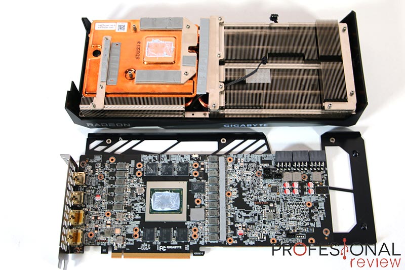 AMD Radeon RX 6950XT construcción