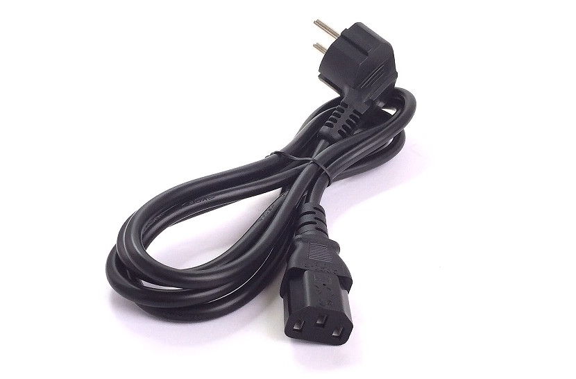 Cable de poder alimentación C13 a tipo L Chile 220V 10A