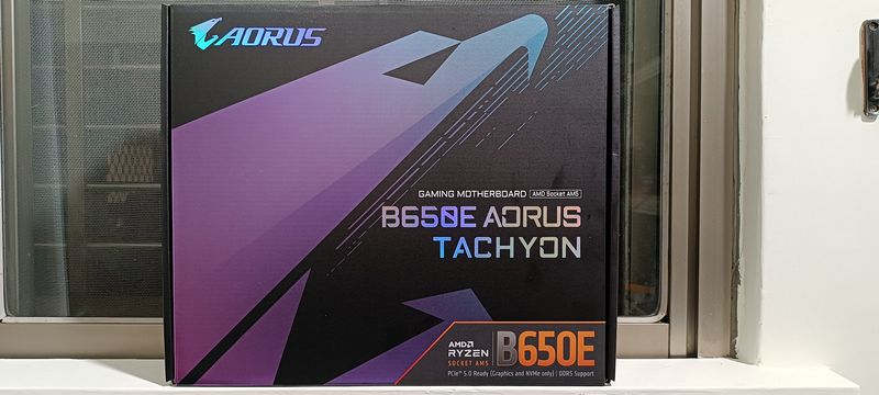 AORUS B650E Tachyon