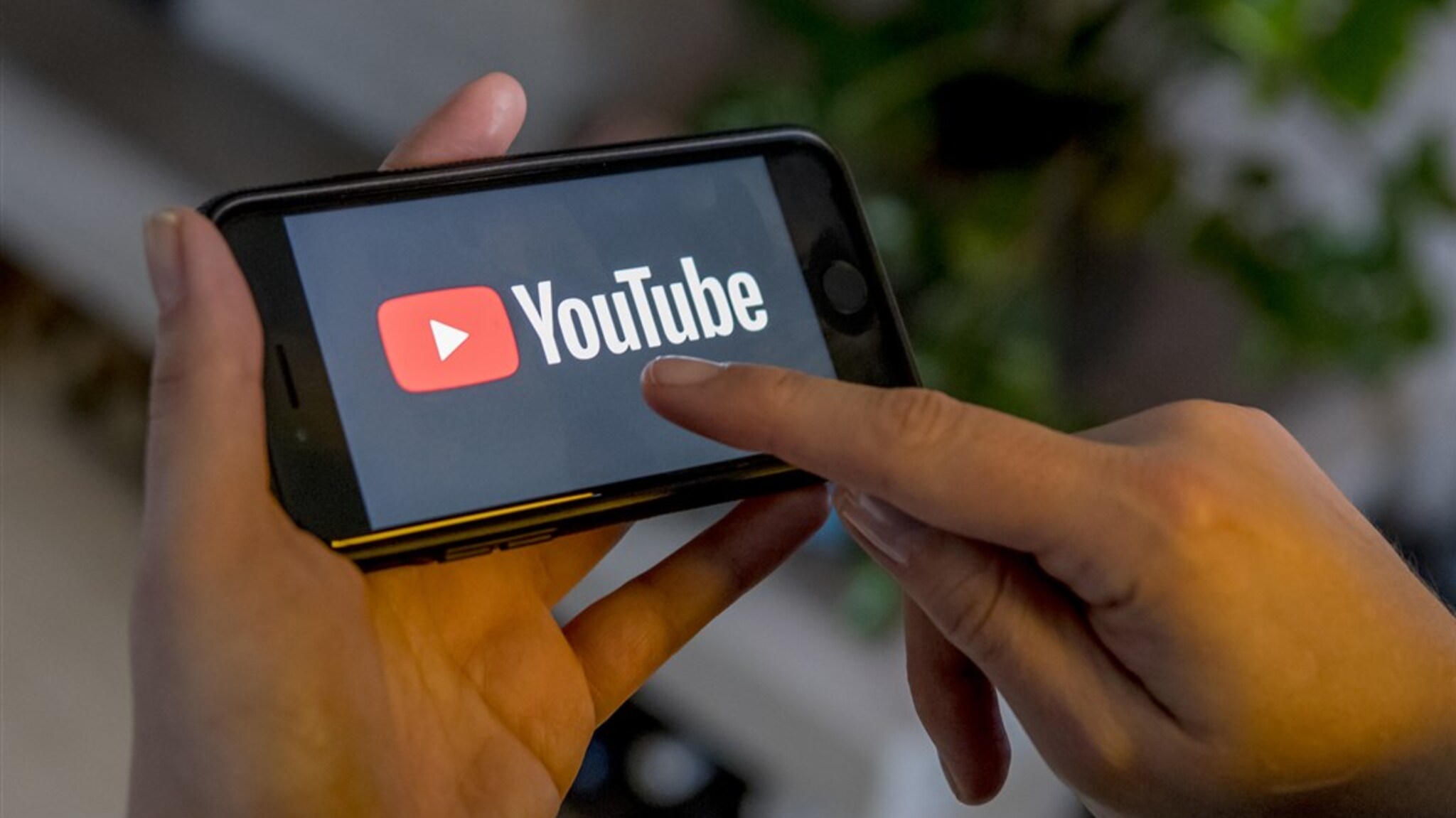 YouTube te dirá si un vídeo se ha creado con IA