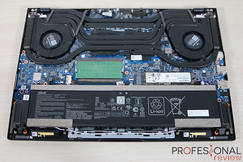 Asus Zenbook Pro 14 OLED Hardware