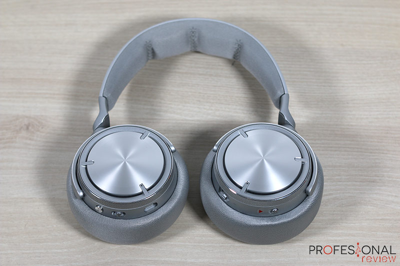 Corsair Virtuoso Max Wireless Review Corsair Virtuoso Max Wireless Review