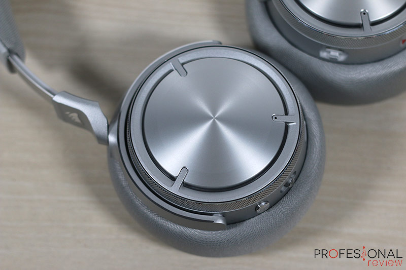 Corsair Virtuoso Max Wireless Review Corsair Virtuoso Max Wireless Review