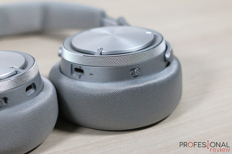 Corsair Virtuoso Max Wireless Review Corsair Virtuoso Max Wireless Review
