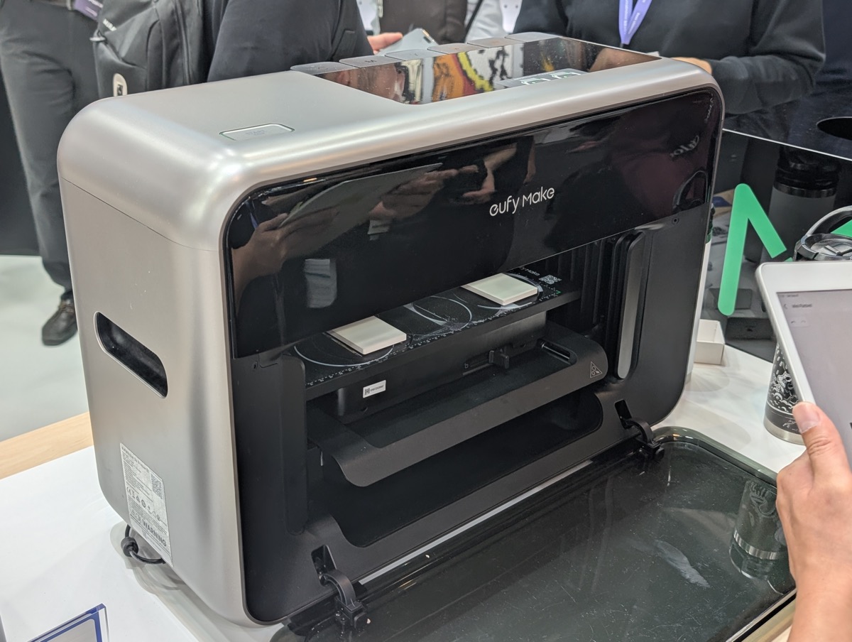 La impresora UV Printer E1 de eufyMake llegará a España en diciembre La impresora UV Printer E1 de eufyMake llegará a España en diciembre