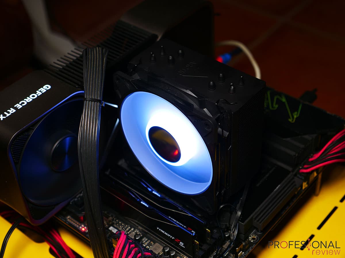Arctic Freezer 36-S A-RGB Review en Español (Análisis completo)