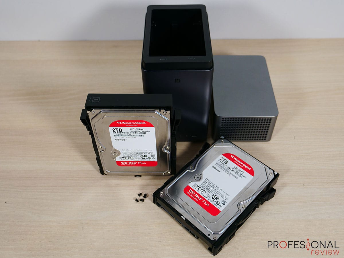UGREEN NAS DH2300 Review en Español (Análisis completo)