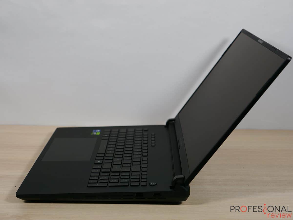 ASUS ROG Strix Scar 18 2026 Review