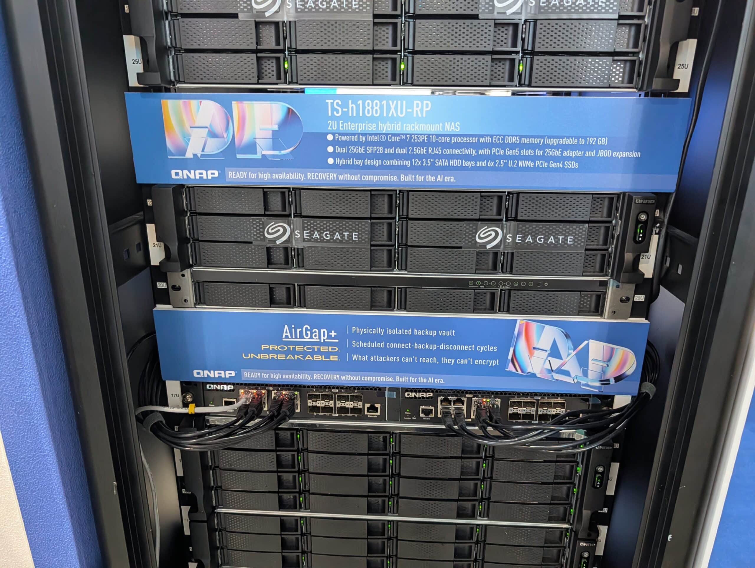 QNAP aprovecha el Computex 2026 para enseñarnos HDP for Business y el ES2486AFdc como estrategia de continuidad de negocio