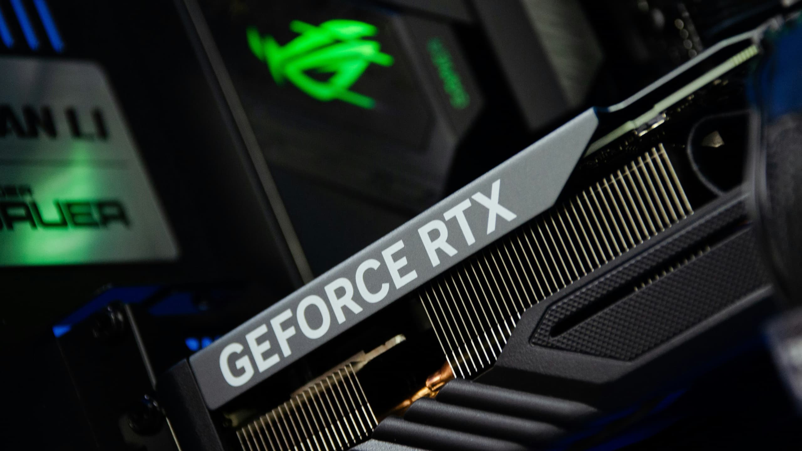 La RTX 5060 alcanza su precio mínimo histórico en uno de sus ensambles más famosos